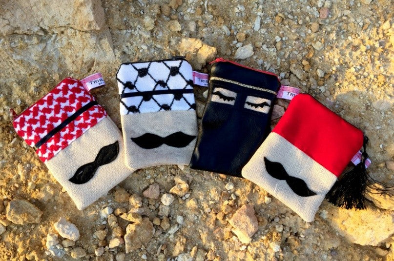 GIFTS, GIFTS, GIFTS! CHRISTMAS IS AROUND THE CORNER!