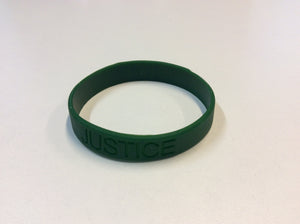 Wrist band green 'Justice'